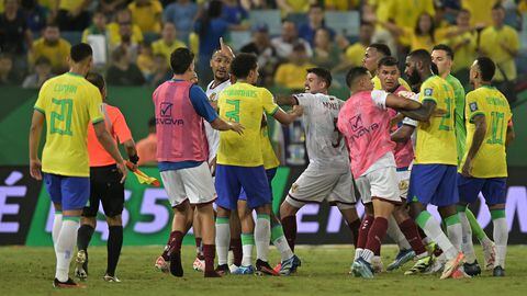 Brasil tiene otra baja en su nómina para enfrentar a Colombia.