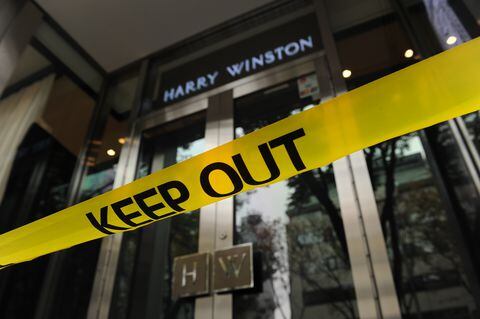 Otro robo extraordinario ocurrió en la joyería Harry Winston