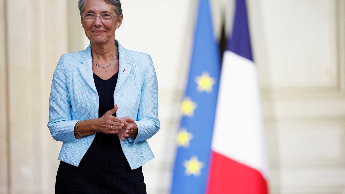 Élisabeth Borne la nueva primer ministra de Francia.