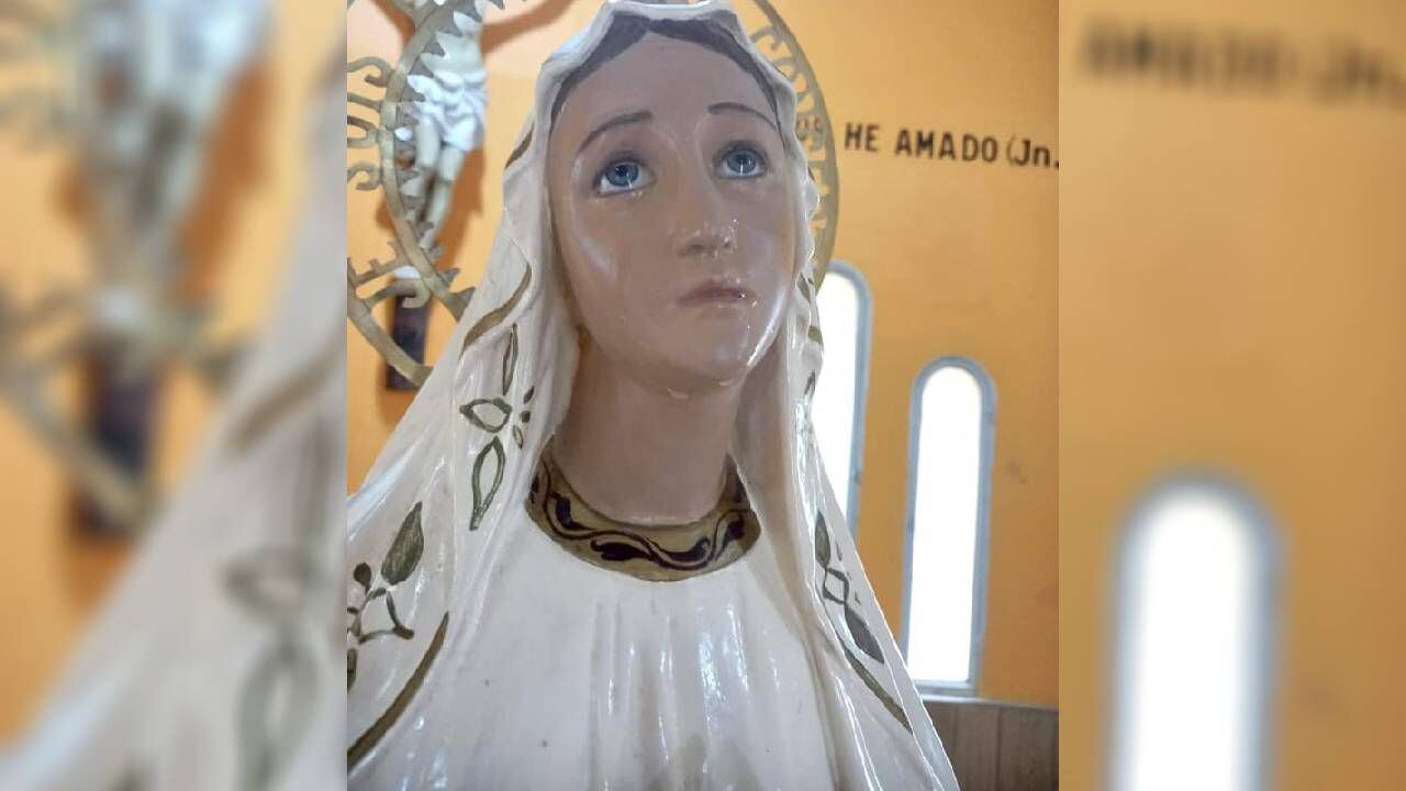 Según medios locales, el primer episodio de 2022 en que la Virgen lloró ocurrió el 26 de marzo.