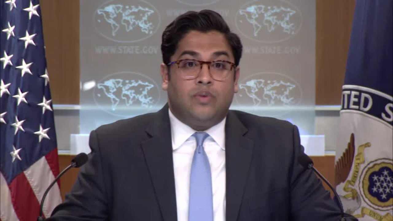 El portavoz del Departamento de Estado de Estados Unidos, Vedant Patel, confirmó la ayuda diplomática para que Guaidó llegara "seguro" a Miami