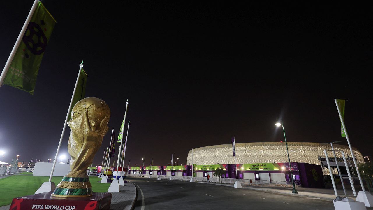 A general view of the Al Thumama Stadium with a sculpture of the World Cup trophy is seen from the spectator entrance ahead of the World Cup soccer tournament in Doha, Qatar November 8, 2022. REUTERS/Amr Abdallah Dalsh