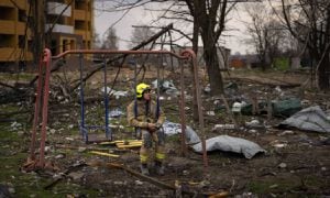 Además de los ataques rusos, Unicef condenó el uso de las instalaciones educativas como guarniciones militares por parte de ucranianos.