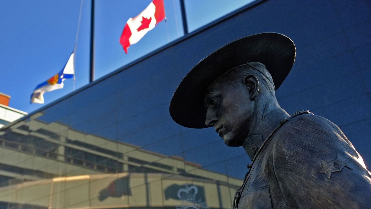 Bandera de Canadá (Photo by tim krochak / AFP)