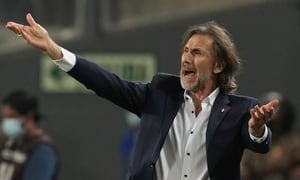 Peru's coach Ricardo Gareca reacts during a qualifying soccer match against Paraguay for the FIFA World Cup Qatar 2022 in Lima, Peru, Tuesday, March 29, 2022. (AP/Martin Mejia)