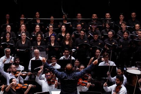 La Orquesta Sinfónica y el Coro Nacional de Colombia llegan a Nariño. Del 10 al 13 de abril, la gira ´Expedición Musical Colombia´ se llevará a cabo en el marco de los ´Conciertos por la paz y por la vida´ de la Gobernación de Nariño.