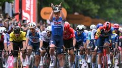 Juan Sebastián Molano y Fernando Gaviria no han entrado de buena forma a los primeros cinco 'sprints' del Giro 2024