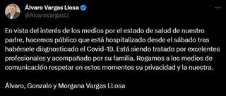 Mario Vargas Llosa hospitalizado por Covid-19.