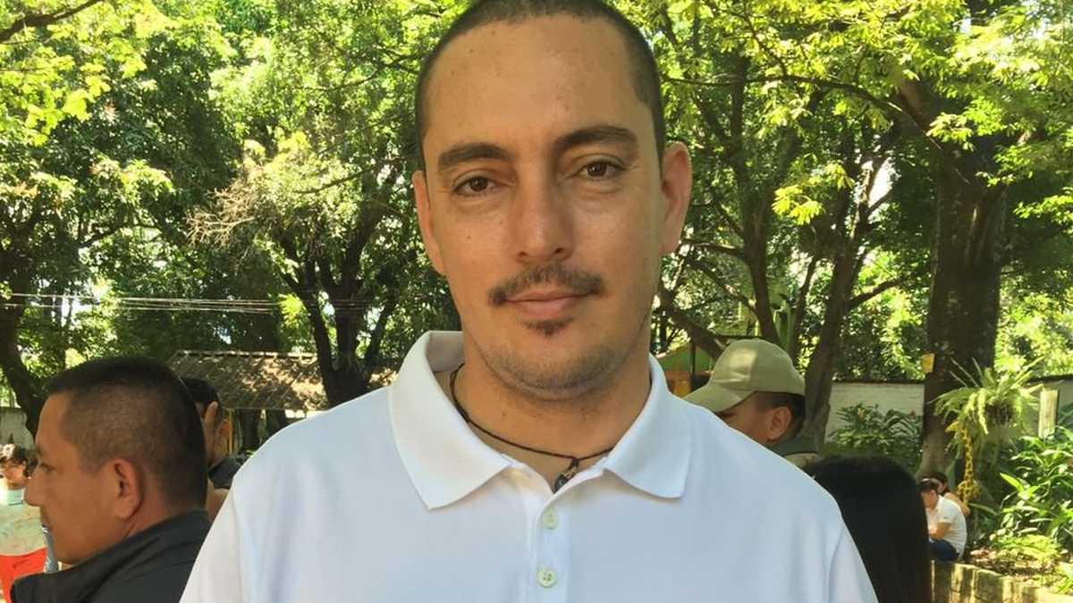Sujetos armados cegaron la vida de Ramiro Durán. El crimen ha sido repudiado en redes sociales.