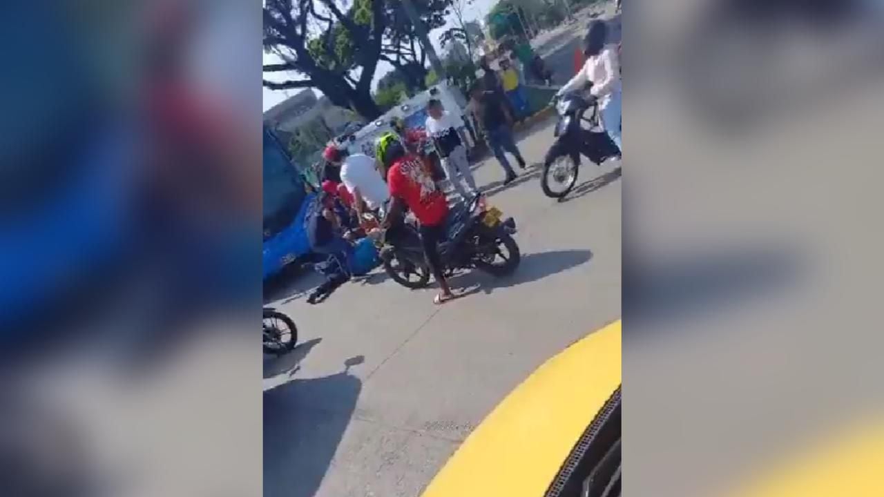 La pelea ocurrió en vía pública.