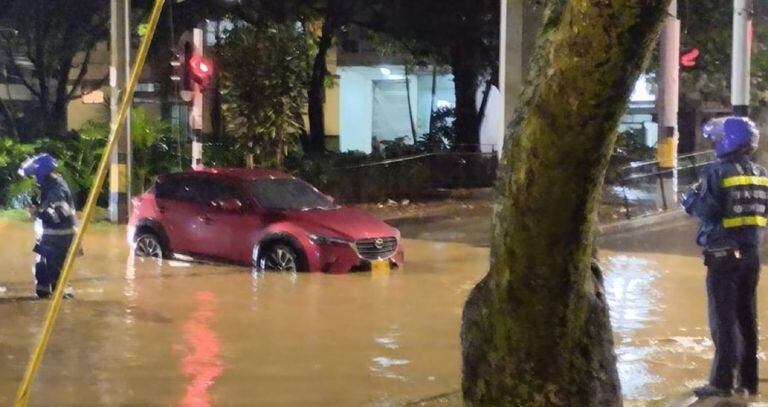 Inundaciones en Medellín por fuertes lluvias.