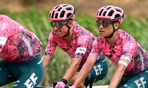 ESTEPONA, SPAIN - SEPTEMBER 01: (L-R) Rigoberto Uran Uran of Colombia and Johan Esteban Chaves Rubio of Colombia and Team EF Education - Easypost compete during the 77th Tour of Spain 2022, Stage 12 a 192,7km stage from Salobreña - Peñas Blancas. Estepona 1260m / #LaVuelta22 / #WorldTour / on September 01, 2022 in Estepona, Spain. (Photo by Getty Images/Tim de Waele)