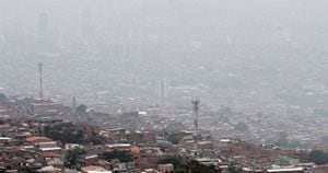 Las autoridades de Área Metropolitana del Valle de Aburrá decidieron decretar el estado de alerta por la contaminación del aire. Foto: Archivo/Semana