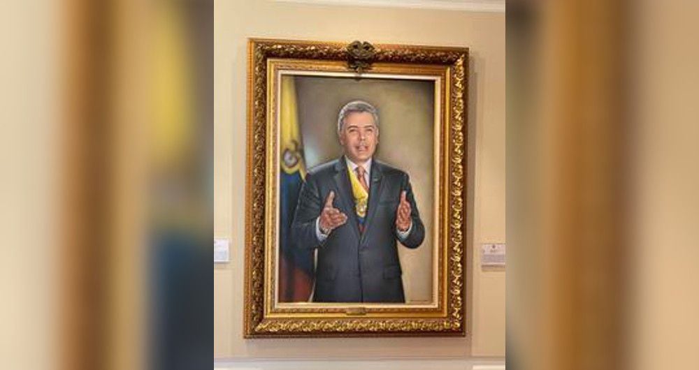 Foto de Iván Duque que fue colgada en el ‘hall’ de presidentes en la Casa de Nariño.