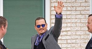 Depp, quien ganó el juicio, dijo sentirse en paz porque la verdad salió a flote. 