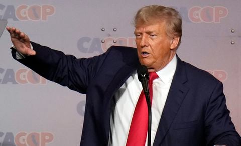 El expresidente Donald Trump habla en la Convención del Partido Republicano de California el viernes 29 de septiembre de 2023 en Anaheim, California