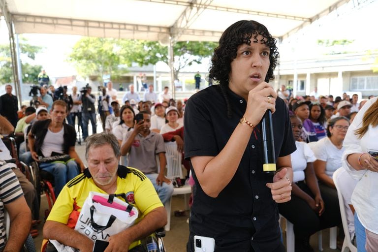Presidente Gustavo Petro defendió a la primera línea y asegura que el Gobierno Duque respondió al estallido social con "autoritarismo bárbaro y criminal"