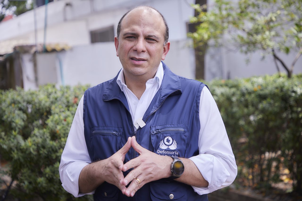 Defensor del Pueblo, Carlos Camargo Assis