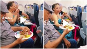 La familia no dudó en sacar su pollo asado y repartirlo en pleno avión. El momento es viral.