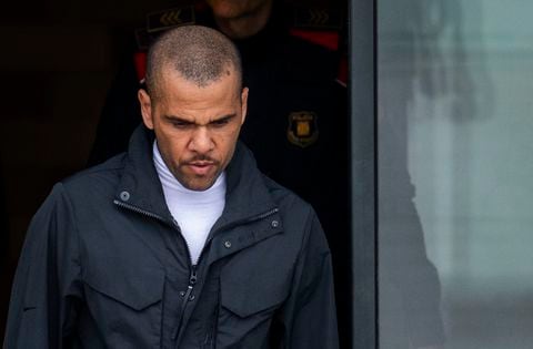 Brazilian soccer star Dani Alves leaves Brians 2 penitentiary center in Sant Esteve Sesrovires, near Barcelona, northeast, Spain, Monday, March 25, 2024. A Spanish court says Dani Alaves has deposited a bail of one million euros required for his release from prison and will also have to hand over his passports while appealing a rape conviction in Barcelona. (AP Photo/Emilio Morenatti)