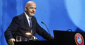 Gianni Infantino, presidente de la FIFA, se opone a la creación de la Superliga Europea.