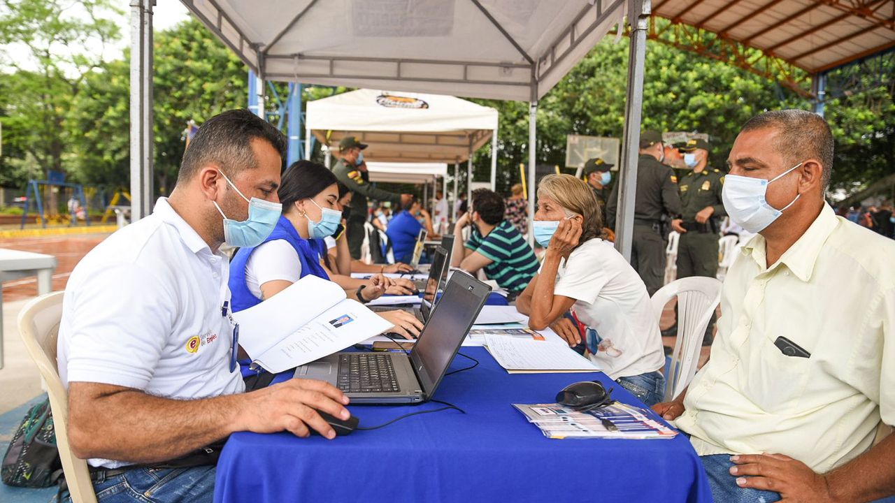 Jornada de Registro en la Ruta de Empleo desde el barrio Quinta Oriental en Cúcuta.