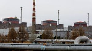 Una vista muestra la planta de energía nuclear de Zaporiyia.