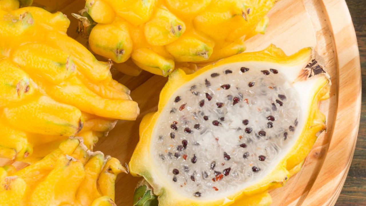 La pitaya es un alimento que aporta vitamina C al cuerpo y así tener buenas defensas para combatir cualquier resfriado