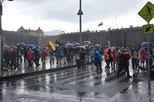 Paro Nacional Plaza de Bolívar lluvia