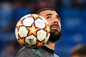 Karim Benzema es el goleador de la actual edición de la Champions con 15 tantos