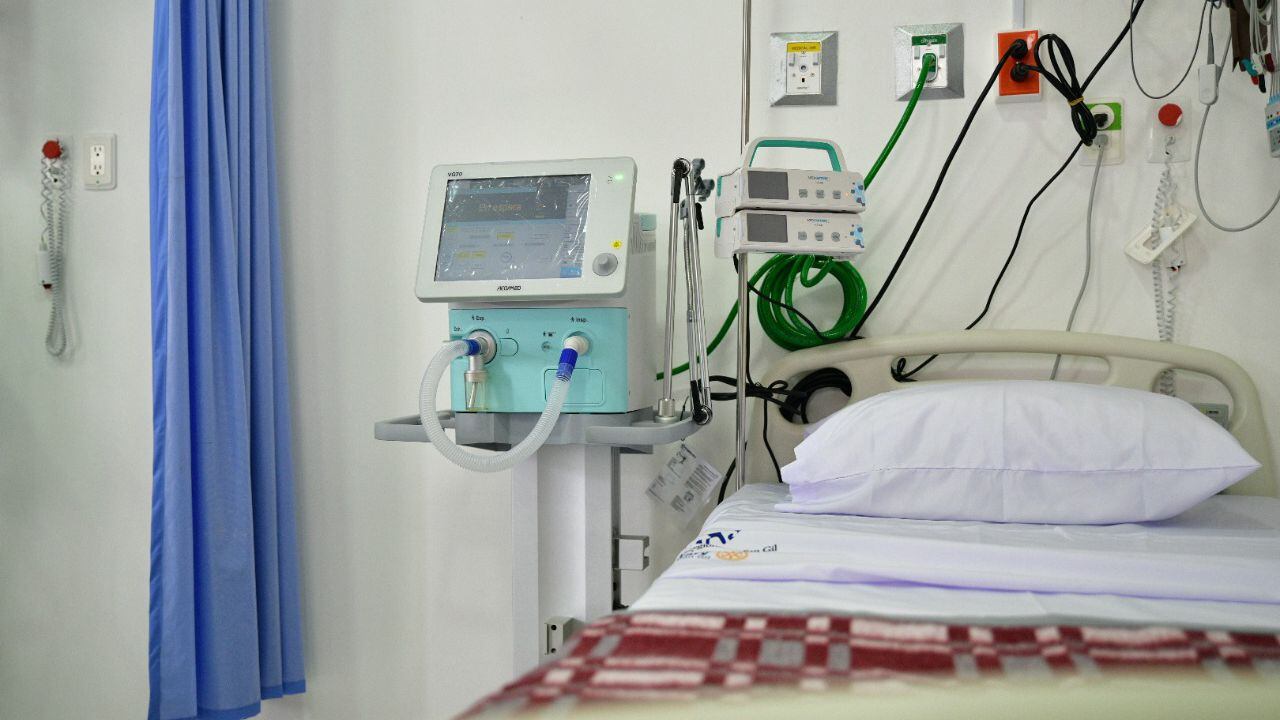 La ocupación de unidades de cuidados intensivos fue uno de los aspectos que llevó a definir las nuevas medidas en Santander.
