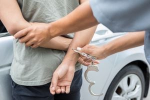 Policía de Santa Ana arresta a un hombre señalado de abuso sexual.