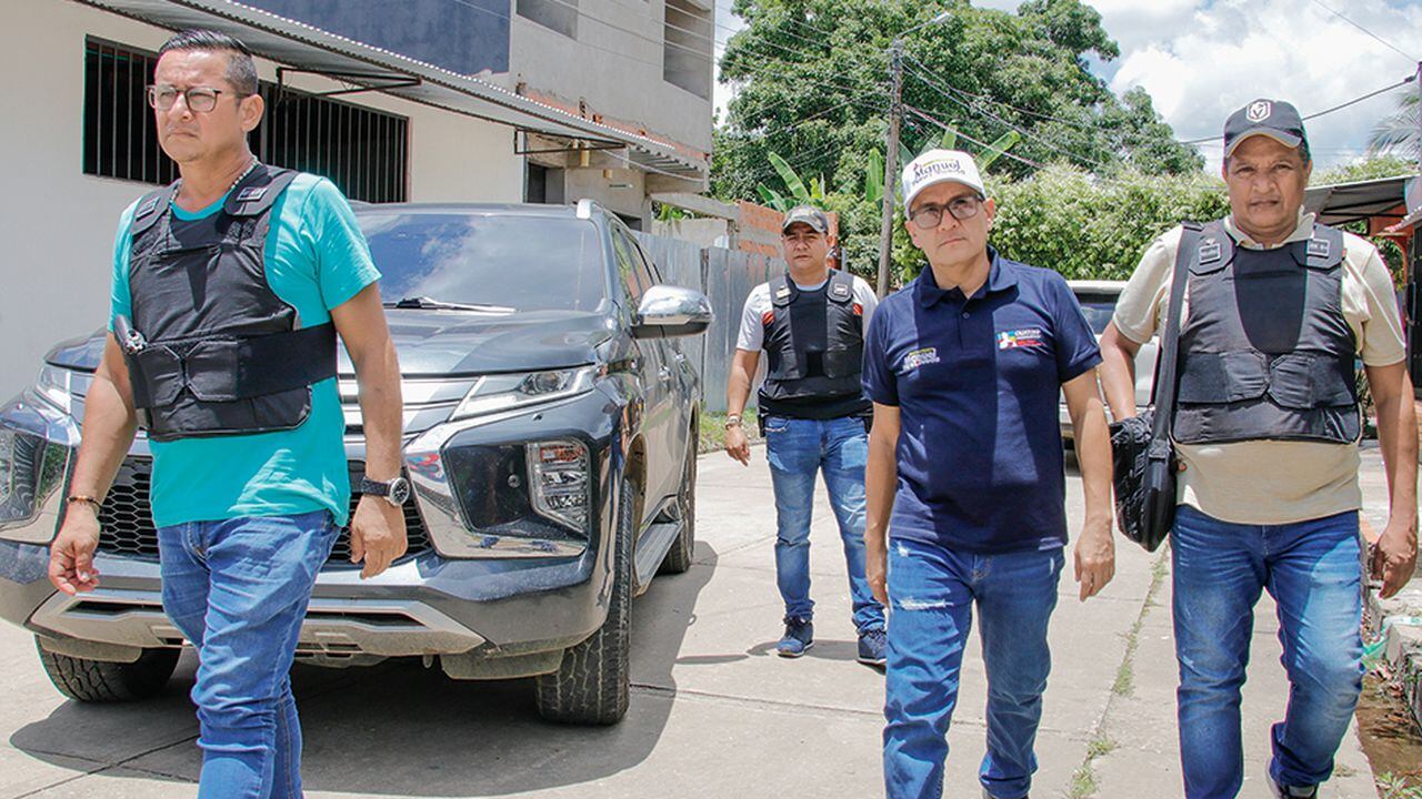   Manuel Pérez, candidato a la Gobernación de Arauca, no puede desplazarse en carro porque está amenazado.  