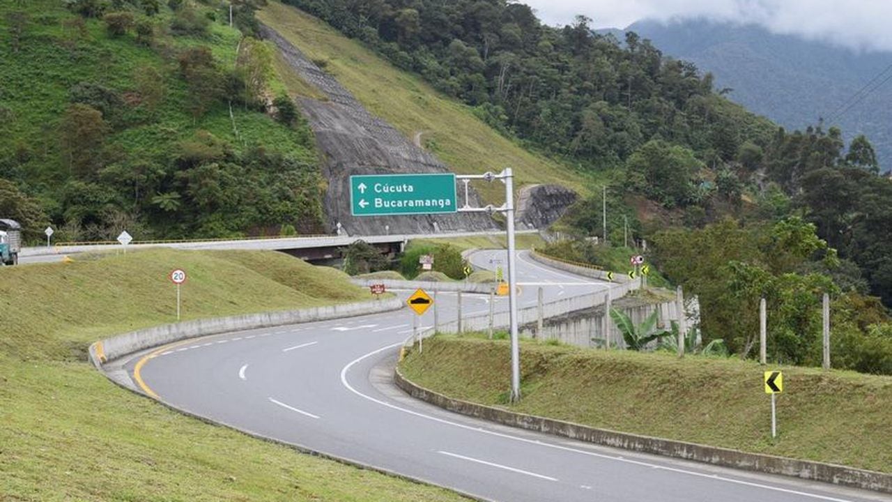Vía Bucaramanga - Cúcuta. (Imagen de referencia).