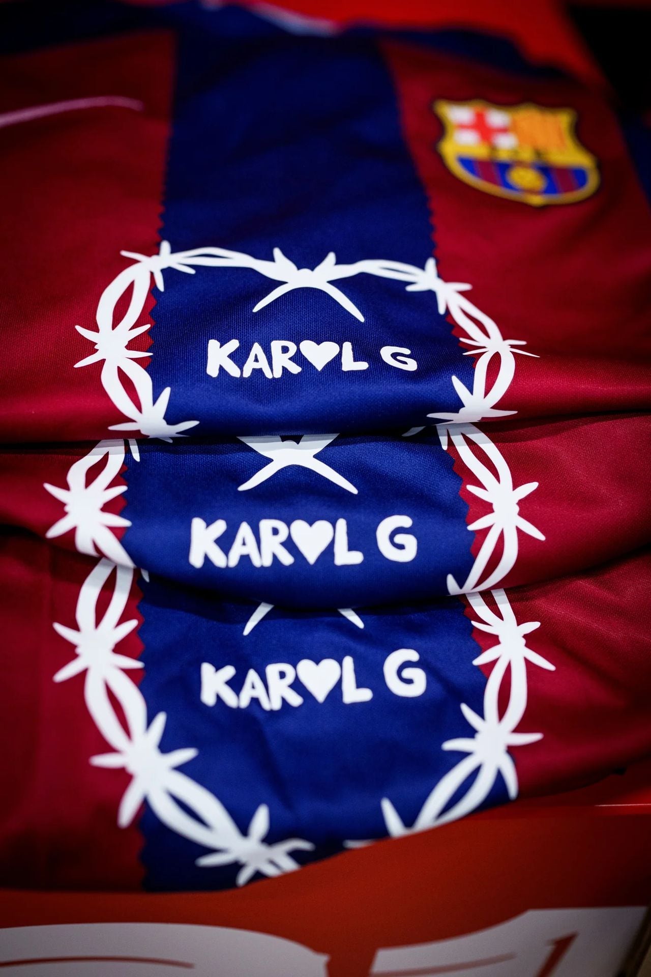 Karol G, nueva camiseta junto al FC Barcelona