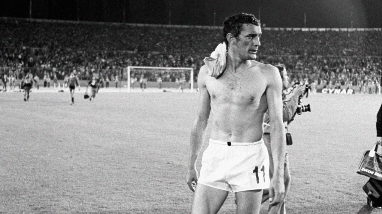 En 1970, sus 21 goles en 30 fechas llevaron al Cagliari a ganar su primer campeonato.