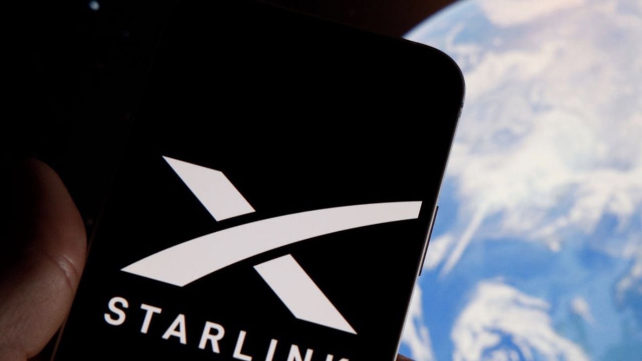Las Fuerzas Armadas de Japón están considerando usar Starlink, la red de comunicaciones por satélite de SpaceX, del multimillonario