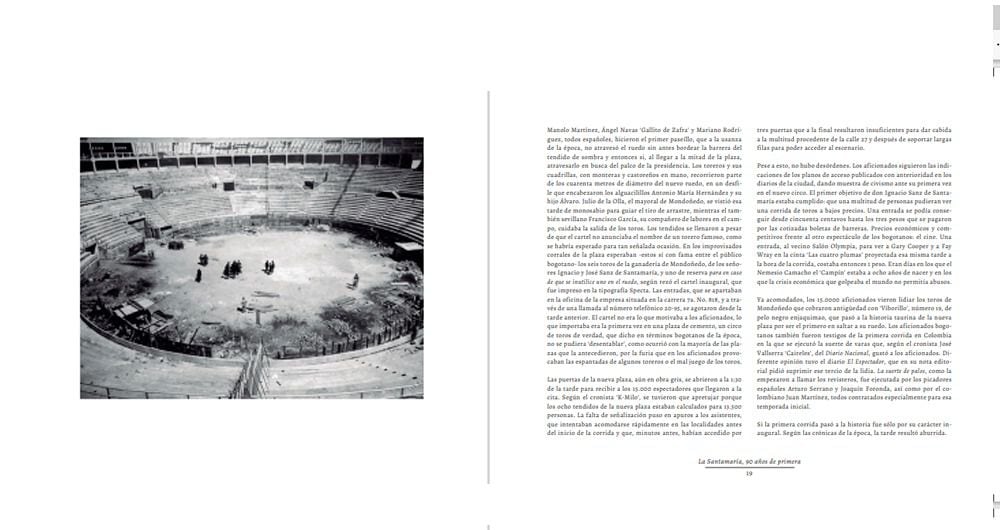 Una de las páginas del libro de los 90 años de la plaza de toros de Bogotá.