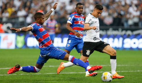 Corinthians y Fortaleza definen finalista de la Copa Sudamericana 2023