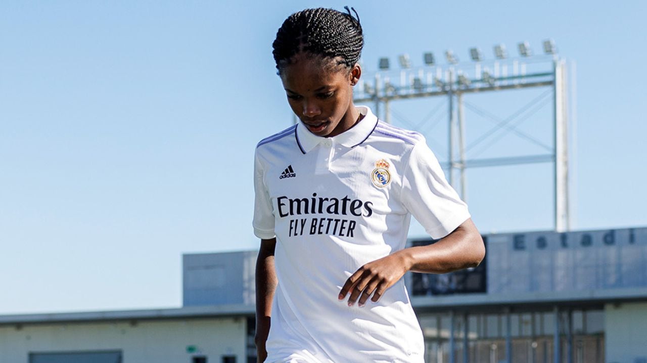 Linda Caicedo fue presentada por su nuevo club, el Real Madrid.