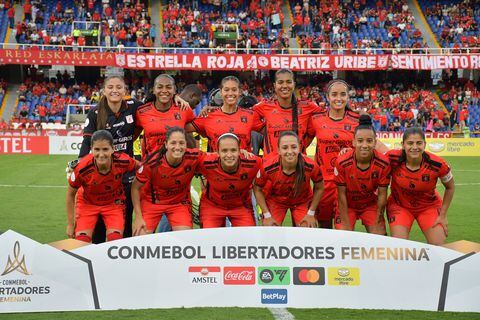 Copa Libertadores Femenino
En el estadio Pascual Guerrero de cali 
América de Cali de rojo vs Boca Junior de Argentina de azul.