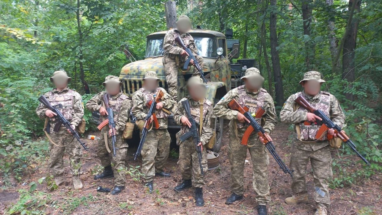 Soldados colombianos en Ucrania.