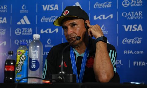 NAVI MUMBAI, INDIA - OCTOBER 30: Carlos Alberto Paniagua Mazo of Colombia attends press conference after the FIFA U-17 Women's World Cup 2022 Final, match between Colombia and Spain at DY Patil Stadium on October 30, 2022 in Navi Mumbai, India. (Photo by Getty Images/Masashi Hara - FIFA/FIFA)