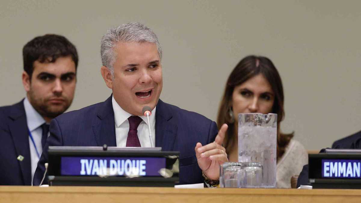 "La activación del Tratado Interamericano de Asistencia Recíproca (TIAR) por parte de la ONU es histórica y trae  sanciones contundentes", aseguró.