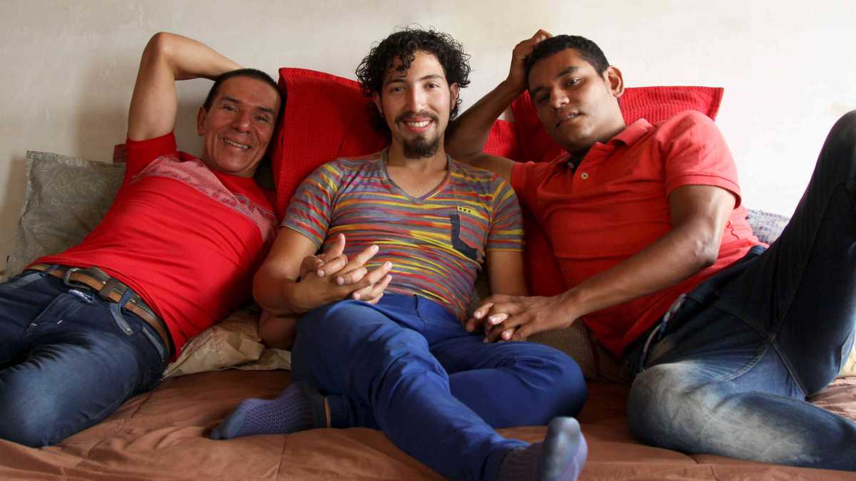 De derecha a izquierda Manuel Bermúdez, Víctor Hugo Prada y Alejandro Rodríguez, quienes conforman la trieja. Foto: Pablo Andrés Monsalve// SEMANA, Medellín 