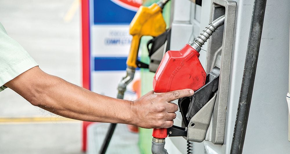 Si no existiera el fondo de estabilización de precios de combustible, el galón de gasolina valdría 3.000 pesos más que su precio actual. Sin embargo, la sostenibilidad del fondo no es clara.