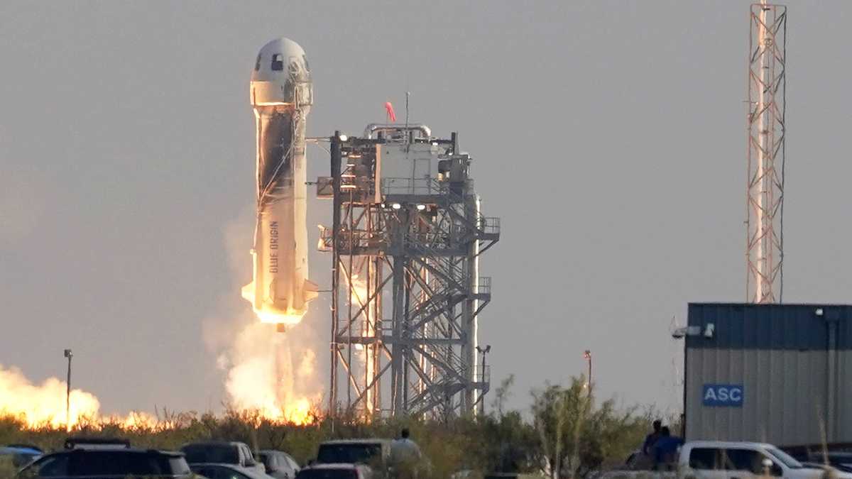 Video: así fue el despegue de la nave que llevó a Jeff Bezos al espacio