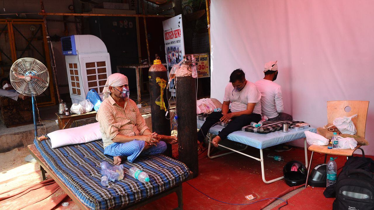 Pacientes de covid-19 en Ghaziabad, en la provincia de Uttar Pradesh en India.