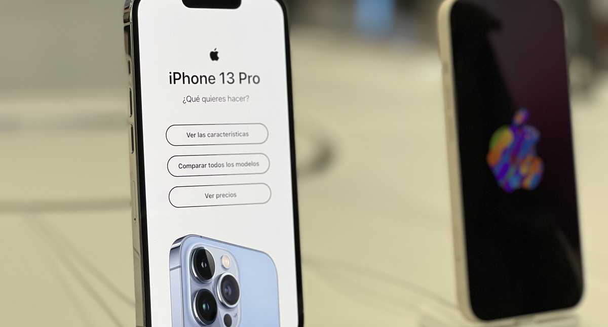 Apple trabaja en una pantalla secundaria para el primer iPhone plegable