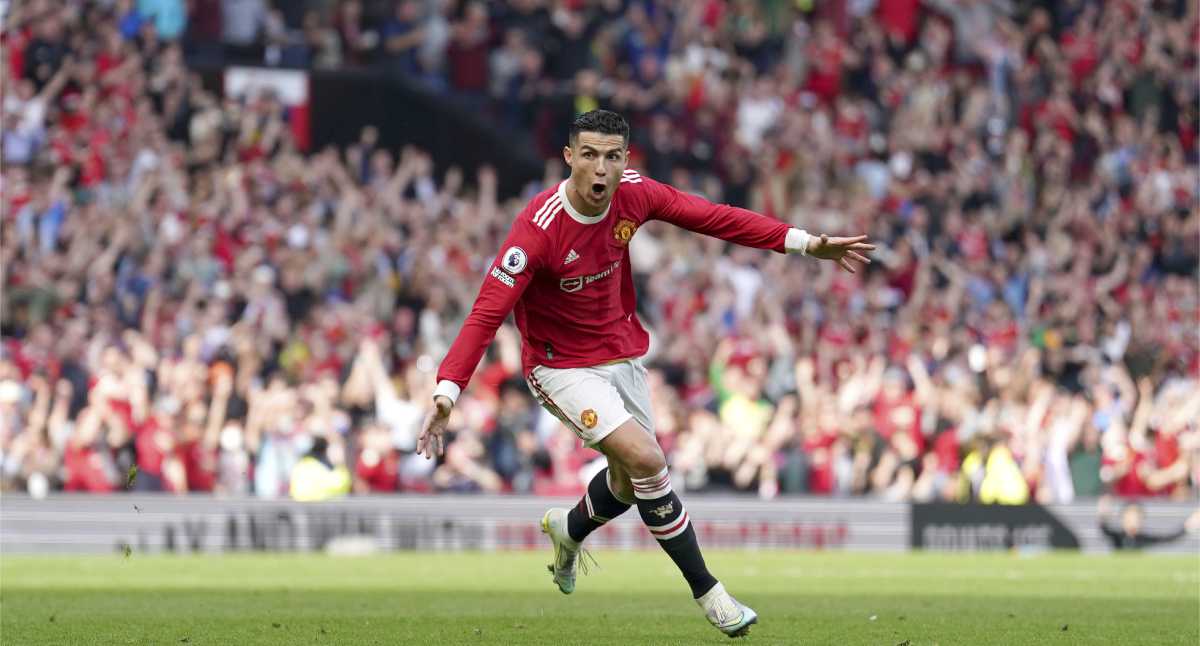 Tras el escándalo, Cristiano Ronaldo le dio la victoria al Manchester United con un hat-trick